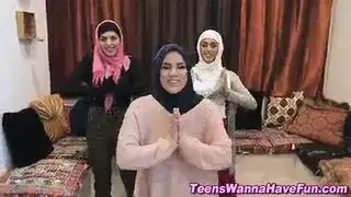 حليب الاختبار تعري
