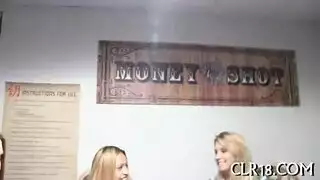 غرفة التبديل الكرواتية رائع