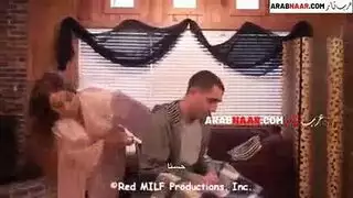 شاب ديوث يهيج وينيك امه و يغتصبها بعد رحيل والده – سكس محارم مترجم