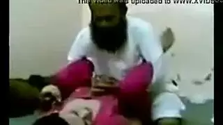 شيخ ينيك بنت منقبه