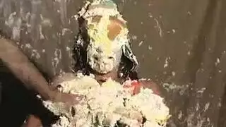 مضحك خمر الجنس الشرجي في الهواء الطلق