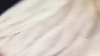 قحبه خليجيه تصور لحبيبها وتفتحه كسها و تتوسل يمزل جواها