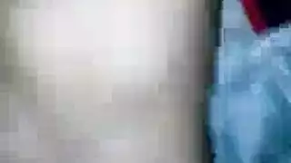 مضاجعة ساخنة في السيارة: فتاة شعرها أحمر تأخذ قضيباً سميكاً بعمق