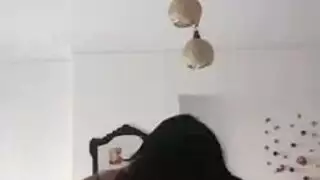 بنت عراقيه في الإمارات نحيفه