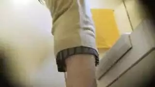 شقراء تُمارس الجنس بقوة بعد العمل