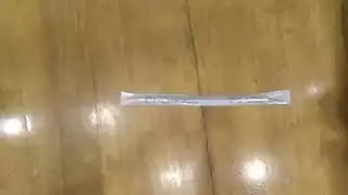 لسانها مصمم لإسعاد الرجال أمام الكاميرا