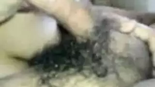 عاهرات عربيات جديدات ينيكونهن بقوة ويملأن فتحاتهن